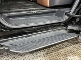 
									TOYOTA Vellfire Z Premier Black 2023′ F804X full								