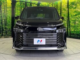 
									TOYOTA Voxy S-Z Black 2025′ F80B9 full								