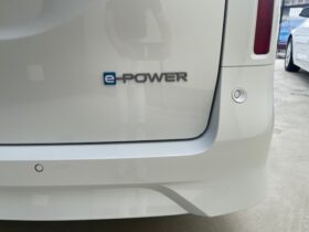 
									NISSAN Serena e-POWER Highway Star V White/Black 2025′ F89OE full								