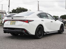 
									Lexus IS F Sport Mode Black S Pearl White 2022′ F9RUF full								