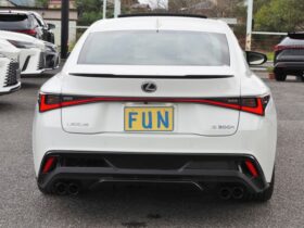 
									Lexus IS F Sport Mode Black S Pearl White 2022′ F9RUF full								