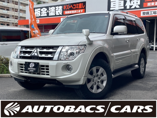 MITSUBISHI Pajero Exceed Pearl White 2012′ F9RUI
