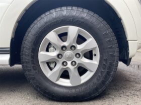 
									MITSUBISHI Pajero Exceed Pearl White 2012′ F9RUI full								