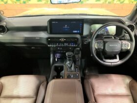 
									TOYOTA Land Cruiser Wagon VX First Edition Beige 2024′ F9ZV5 full								