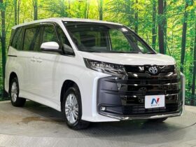 
									TOYOTA Noah S-Z White 2024′ F9ZYS full								