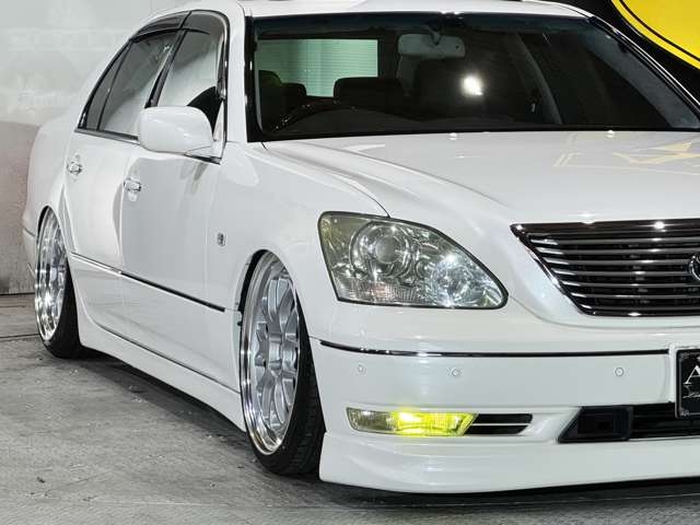 TOYOTA Celsior C Specification Interior Selection Pearl White 2004′ FA070