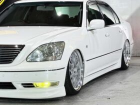 
									TOYOTA Celsior C Specification Interior Selection Pearl White 2004′ FA070 full								