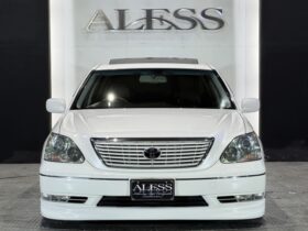 
									TOYOTA Celsior eR Specifications Pearl White 2004′ FA082 full								