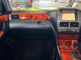 
									TOYOTA Celsior eR Specifications Pearl White 2004′ FA082 full								