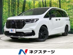 Honda Odyssey Absolute EX Black Edition Pearl White 2023′ FA0A6