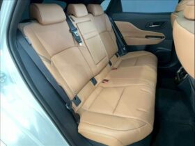 
									TOYOTA Crown Sport Z Pearl White 2024′ FA0I5 full								