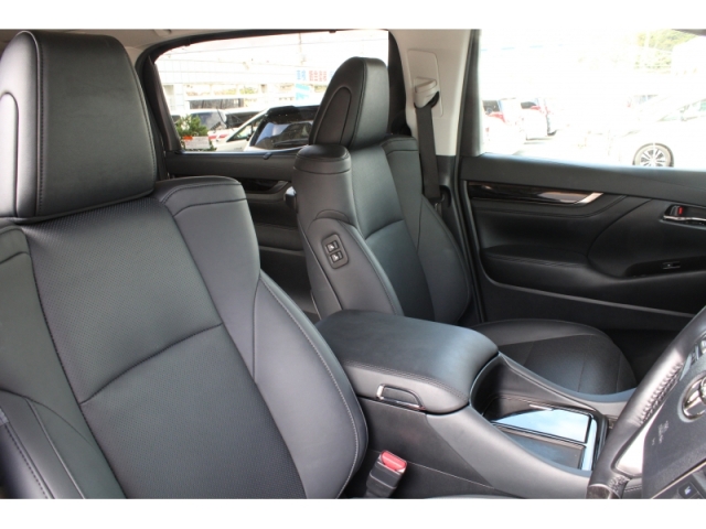 TOYOTA Alphard S C Package Pearl White 2020′ FA13Z