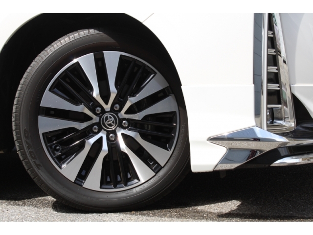 TOYOTA Alphard S C Package Pearl White 2020′ FA13Z