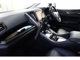 
									TOYOTA Alphard S C Package Pearl White 2020′ FA13Z full								