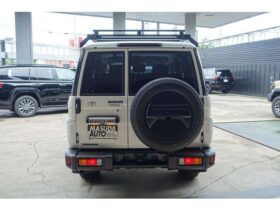 
									TOYOTA Land Cruiser Wagon AX White 2024′ FA19Y full								