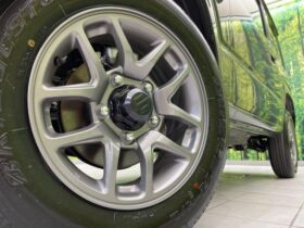 
									SUZUKI Jimny XC Green 2025′ FA1DG full								