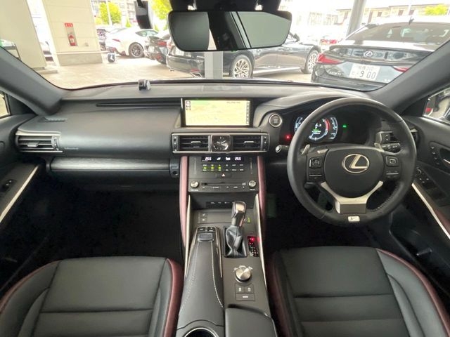 Lexus IS F Sports Black 2018′ FA1FA