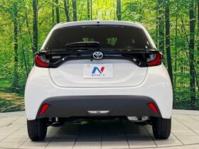 
									TOYOTA Yaris X White 2024′ FA1JN full								