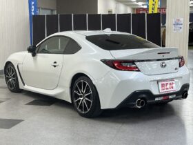 
									TOYOTA 86 SZ Pearl White 2022′ FA3FR full								