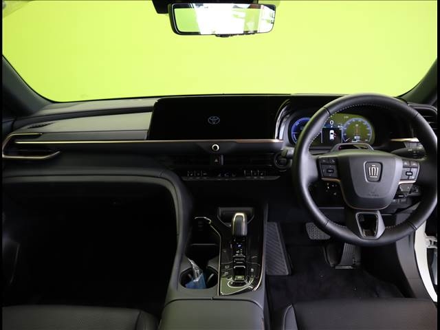 TOYOTA Crown Sport Z Pearl White 2024′ FA469