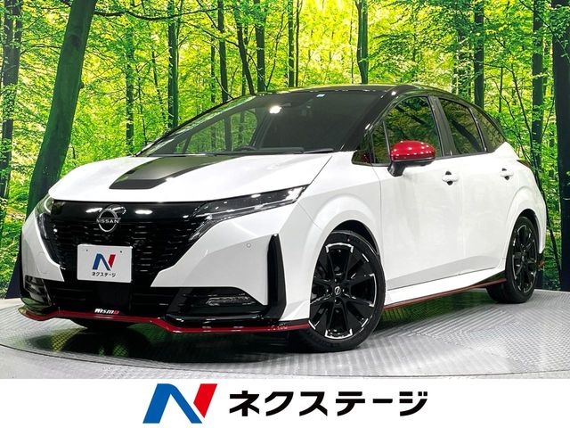 NISSAN AURA Nismo Pearl White/Black 2022′ FA4F5