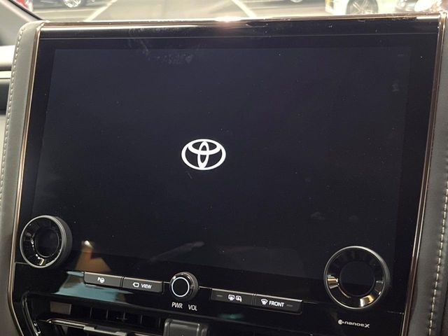 TOYOTA Vellfire Z Premier White 2024′ FA4KB