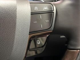 
									TOYOTA Vellfire Z Premier White 2024′ FA4KB full								