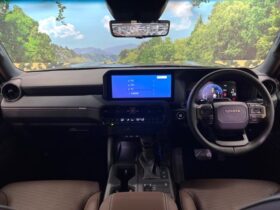 
									TOYOTA Land Cruiser Wagon VX Black 2024′ FA4KZ full								