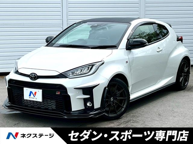 TOYOTA Yaris RZ High Performance Pearl White 2021′ FA4L2