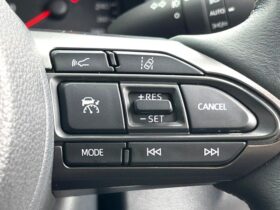 
									TOYOTA Yaris RZ High Performance Pearl White 2021′ FA4L2 full								
