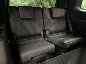 
									TOYOTA Land Cruiser Wagon VX Pearl White 2024′ FA4L5 full								