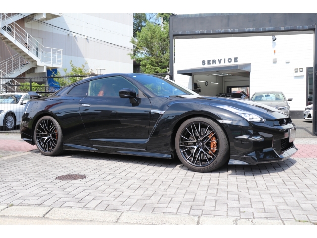 NISSAN GT-R Premium Edition Black 2023′ FAETF