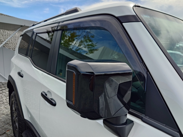 TOYOTA Land Cruiser Wagon VX First Edition Pearl White 2024′ FBX16