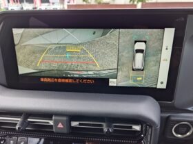 
									TOYOTA Land Cruiser Wagon VX Pearl White 2024′ FBX18 full								