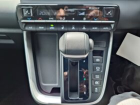 
									TOYOTA Noah S-Z Pearl White 2023′ FBX1G full								