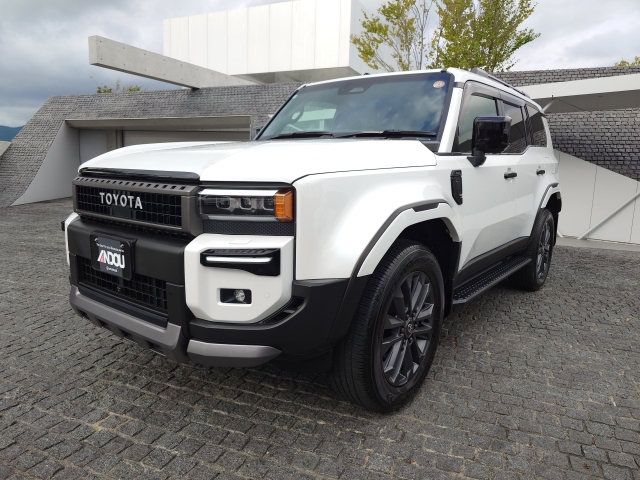 TOYOTA Land Cruiser Wagon ZX Pearl White 2024′ FBX1K