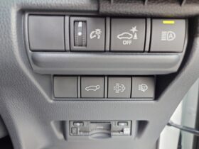 
									TOYOTA Land Cruiser Wagon ZX Pearl White 2024′ FBX1K full								
