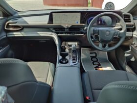 
									TOYOTA Crown CrossOver X Pearl White 2024′ FBX1Q full								