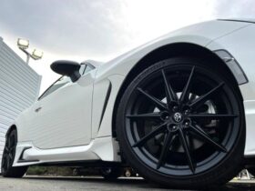 
									TOYOTA 86 RZ Pearl White 2024′ FC4U1 full								