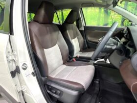 
									TOYOTA Yaris Cross Hybrid Z Pearl White 2021′ FC4Y0 full								