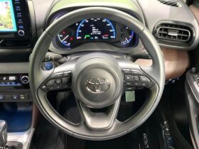 
									TOYOTA Yaris Cross Hybrid Z Pearl White 2021′ FC4Y0 full								