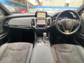 
									TOYOTA Crown S Elegance Style Pearl White 2020′ FC4YC full								