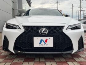 
									Lexus IS F Sports Pearl White 2021′ FC4YO full								
