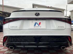 
									Lexus IS F Sports Pearl White 2021′ FC4YO full								