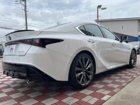 
									Lexus IS F Sports Pearl White 2021′ FC4YO full								