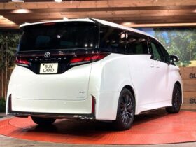 
									TOYOTA Vellfire Z Premier Pearl White 2023′ FC4ZU full								