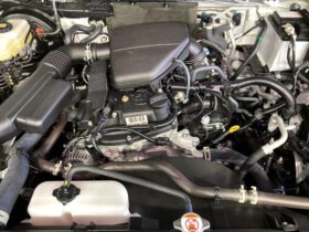 
									TOYOTA Land Cruiser Wagon VX Pearl White 2024′ FC4ZY full								