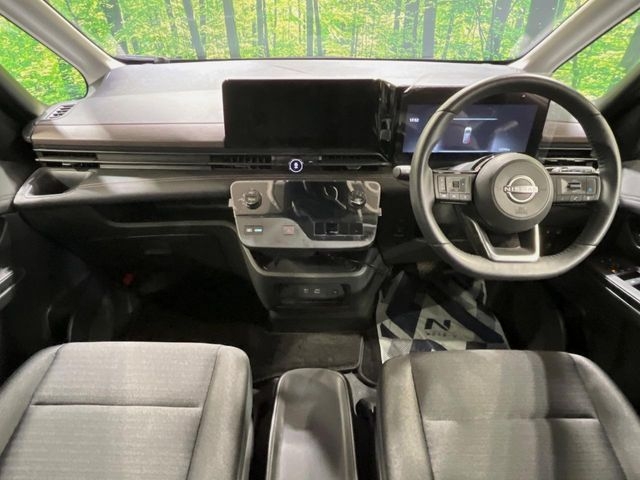 NISSAN Serena e-POWER Highway Star V Pearl White 2024′ FC50Q