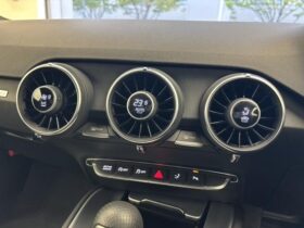 
									Audi TT 45 TFSI Quattro S-Line Packet White 2023′ FC5EE full								