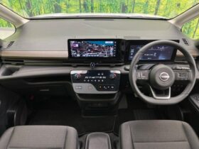 
									NISSAN Serena e-POWER Highway Star V Pearl White 2024′ FC5GO full								